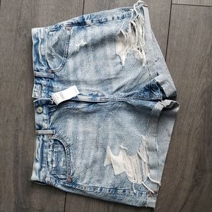American Eagle mom shorts